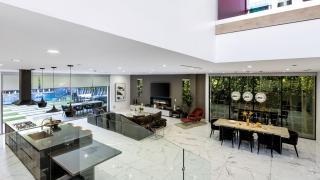 Private LA Retreat w Pool Hot Tub Fire Pit Near Melrose Ave The Martel House by AvantStay - 1