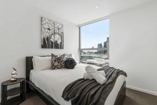 Docklands 2BR Apt - Walk to CBD South Wharf DFO - 8