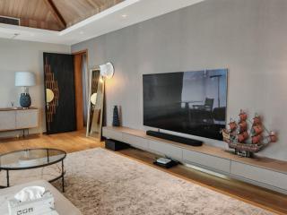 Luxury Botanica Villa - 1