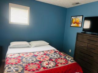 Charming 3 Bedroom Home - 9