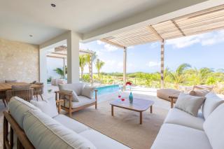 The Reef - Blue Bay Golf & Beach Resort - 8