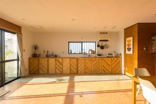 Off The Wall Lodge Chatan - 9