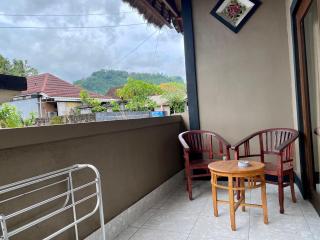 Milla's Homestay - 4