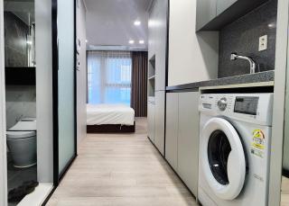 Raviens Haeundae Avenue - 1