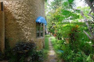 Mosaic Villa Sanur - 1