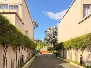 Bangtao Beach Tropical Villa 2 Bedrooms - 2