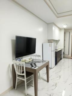 OYUSTAY Clark Terrace condo Staycation with 2 beds near airport HANN CASINO - 9