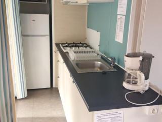 Mobil-home confortable avec terrasse - 6 personnes - API-1-52-1308 - 3