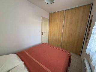 Appartement T2 à 100m de la plage avec parking privatif - FR-1-194-359 - 2