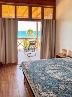 Eco-Refugio de Madera,Piscina y Mar a tus pies - 4