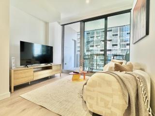 Prestigious 1BR apt at West Side Place w Balcony#WSP07D - 8