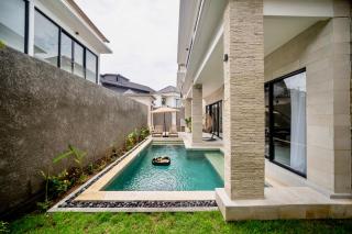 Villa Amani Seminyak - 7
