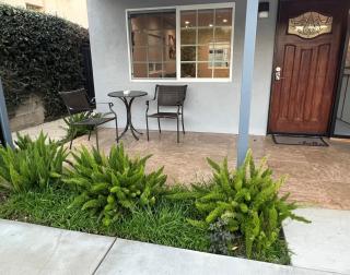 3-bedroom newly renovated house in Valley Glen! - 6