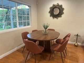 3-bedroom newly renovated house in Valley Glen! - 3