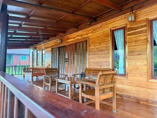 Kohjum Freedom Resort - 4