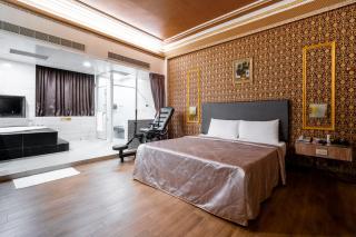 Holland Village Motel - 7