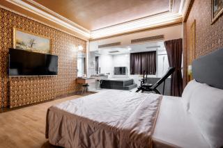 Holland Village Motel - 8