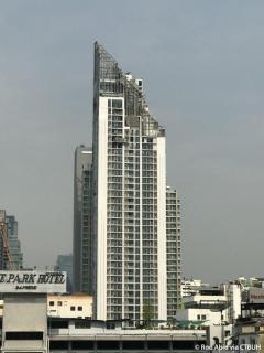 2 BR Suite at BTS NANA Sukhumvit 11 Floor 15 Pool not permitted - 9