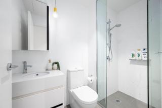 Prime CBD Stay Melbourne Central w FREE carpark - 9