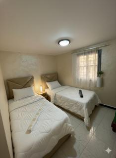 Entire Guesthouse with Private Rooftop - 5