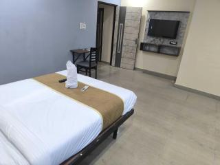 Hotel O Capital Grand Near Nehru Zoo Park - 4