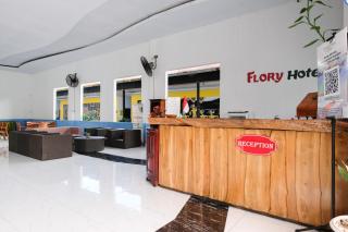RedDoorz at Flory Hotel Jalan Parangtritis - 2