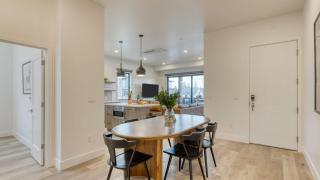 2 Units Minutes to Old Bend Deck Hot Tub 1216 Skyline Ranch by AvantStay - 5