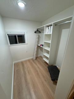 Charming fully remodeled House - 7