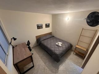 Central Medellín 3BR appartment awe-inspiring Jaguar Mural - 1