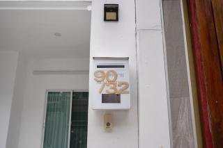 Family House Jacuzzi 2-bedroom 2 Story - 4