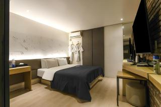 더 라임 호텔 - 9