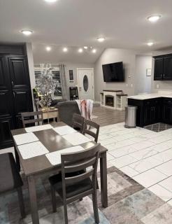 The Gilliam House - 9