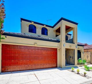 Luxury Villa W Pool & Spa 5 BEDROOMS - 7