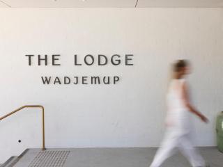 The Lodge Wadjemup - 8