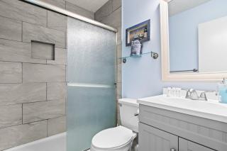 3 Blocks to Beach - Sleeps 8- 5 Bds- Backyard - Myrtle Beach - 1