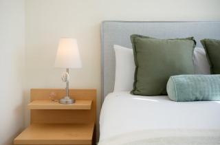 CBD Apartment - Walk to Shops & Attractions - 3