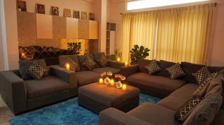 Luxury 4BHK Retreat with Netflix, Balcony & Family Stay - 0