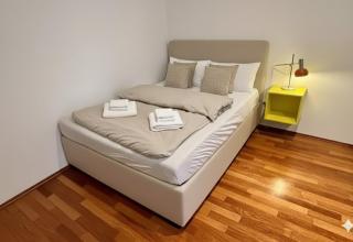 BEFORE sending a reservation request, please read HOST profile at bottom of page # Studio in Berlin-Mitte - Berlin - 6