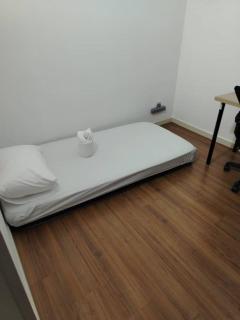 M Vertica Homestay - 9