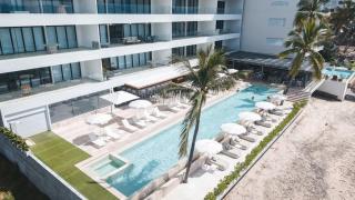 Panarea Beachfront Living - Pools Spa Gym & Luxury Amenities - 4