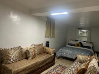 Guest Suite - 21 mins to New York City - 6 guests - 8