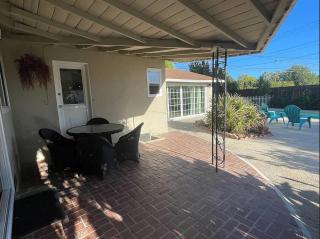 Private Pool 4BR Family Retreat and Free Parking - 6