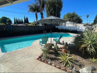 Private Pool 4BR Family Retreat and Free Parking - 7