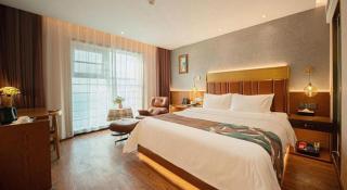 James Joyce Coffetel Xinyang Xixian Longhu Huayi - 3