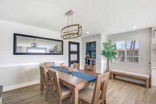 Tower 9 Oceanview House - 4