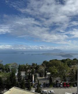 Triple JG Suite Tagaytay SMDC Wind Residences - 4