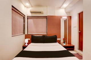 Townhouse Oak Ramdaspeth Downtown - 1