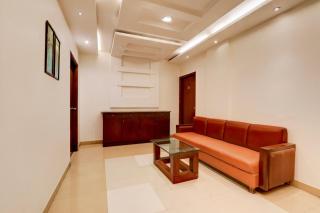 Townhouse Oak Ramdaspeth Downtown - 6