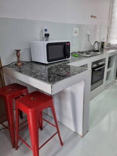 Lynch Apartments - Mimosa - 3