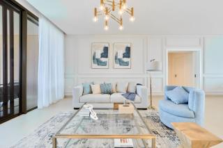 Spacious 2BR Plus Maids Sea View Apartment in Al Zorah - 5